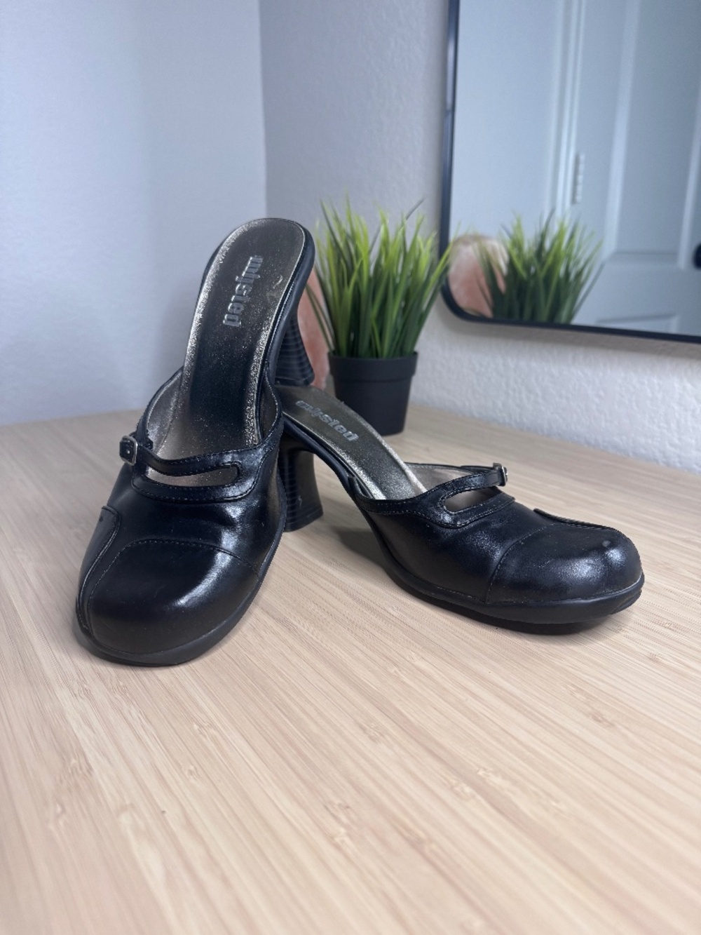 VTG 90s Unlisted Black Buckle Mules Clogs Cutesy Y2K Whimsigoth 8.5